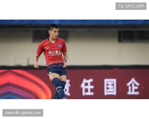 重庆两江足球俱乐部动态：球队发展再迎新动向